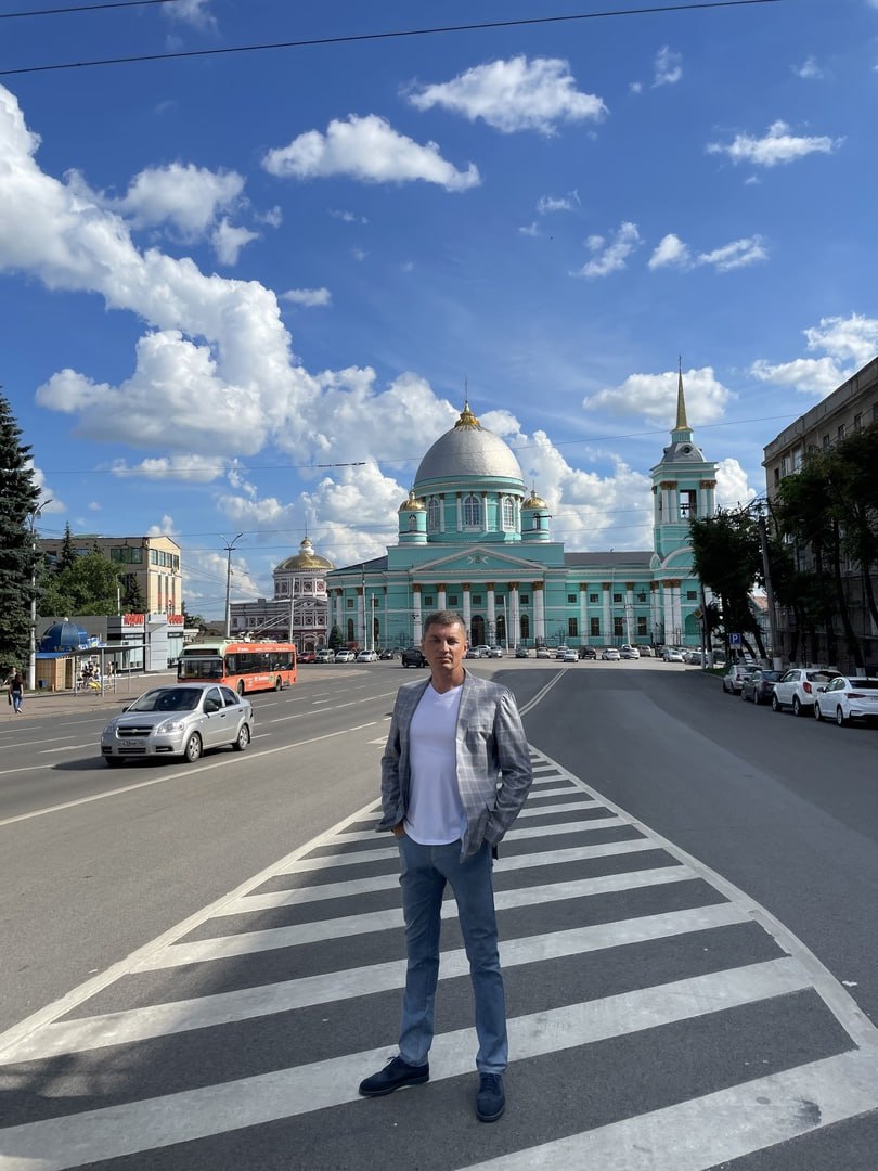 Элиты Черноземья в соцсетях: разборки с Bitrix, подводный мир и чиновник на спорте