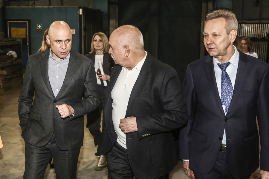 Липецкий губернатор наградил работников «Свободного сокола» за развитие отрасли и гражданскую позицию