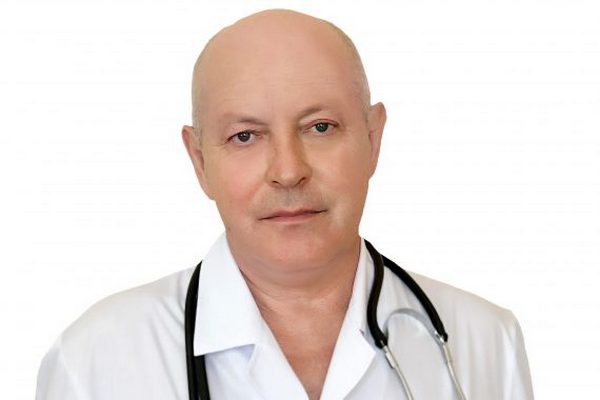 Отсутствие отчетов о работе, помощь детям и постоянные встречи – чем занимаются воронежские врачи-депутаты в думах
