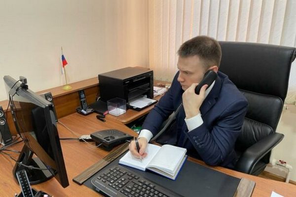 Отсутствие отчетов о работе, помощь детям и постоянные встречи – чем занимаются воронежские врачи-депутаты в думах