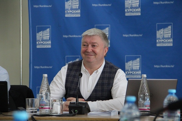 «Воронежская модель» наоборот и появление вице-премьеров с министерствами – о проекте новой структуры правительства Курской области