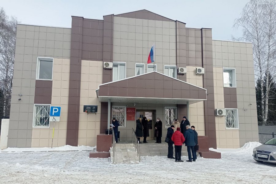 Правовая коллизия – под Липецком в связи с утратой доверия уволили всенародно любимую главу сельсовета