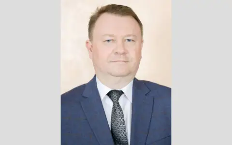 Начальник управления капстроительства Белгородской области покинул пост из-за стремления угодить министру? Начальник управления капстроительства Белгородской области покинул пост из-за стремления угодить министру?