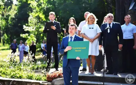 Проваливается идея Данила Кустова обложить налогами владельцев офисов в Воронеже? Проваливается идея Данила Кустова обложить налогами владельцев офисов в Воронеже?