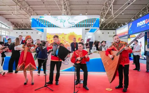 Регионы Черноземья представили в Китае турпотенциал под брендом
Discover Russia Регионы Черноземья представили в Китае турпотенциал под брендом
Discover Russia