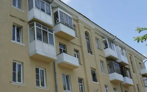 В 2025 году работы по капремонту провели в 49 тыс. многоквартирных домов России
В 2025 году работы по капремонту провели в 49 тыс. многоквартирных домов России