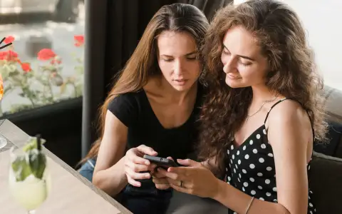 Исследование Билайн Adtech: День города в Воронеже усиливает поток к кафе и ресторанам, но не гарантирует рост покупок Исследование Билайн Adtech: День города в Воронеже усиливает поток к кафе и ресторанам, но не гарантирует рост покупок