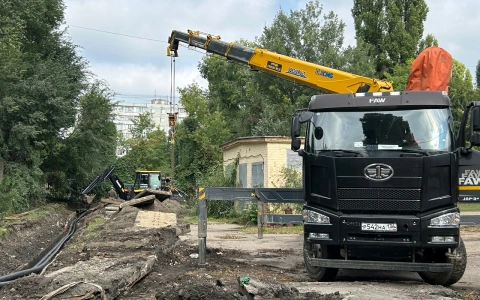 Воронежский филиал РИР Энерго к новому отопительному сезону ведет реконструкцию вводных трубопроводов и линий рециркуляции Воронежский филиал РИР Энерго к новому отопительному сезону ведет реконструкцию вводных трубопроводов и линий рециркуляции