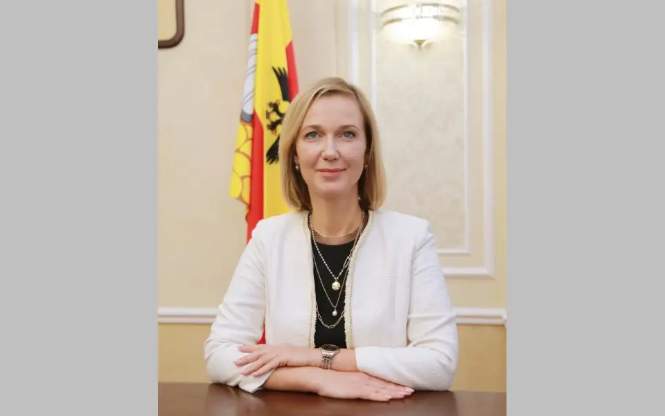 Любовь Кулакова официально вступила в должность социального вице-мэра Воронежа Любовь Кулакова официально вступила в должность социального вице-мэра Воронежа