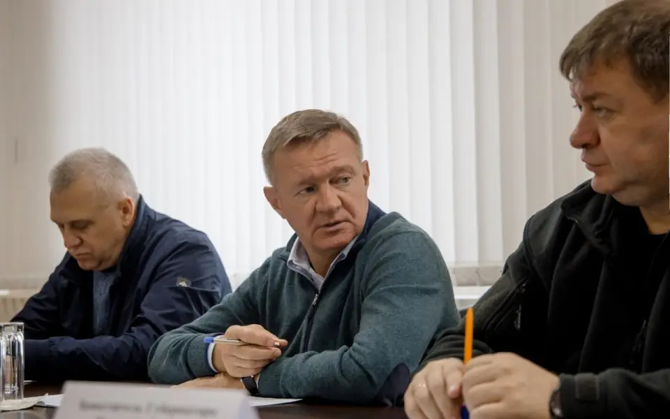 Курский губернатор Роман Старовойт «перепридумал» порядок увольнения подчиненных по утрате доверия Курский губернатор Роман Старовойт «перепридумал» порядок увольнения подчиненных по утрате доверия