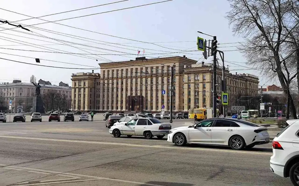 Воронежская облпрокуратура проиграла битву за иномарку местным чиновникам Воронежская облпрокуратура проиграла битву за иномарку местным чиновникам