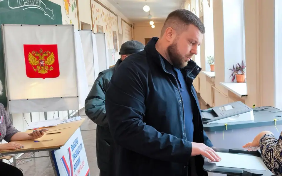 Евгений Лобов назначен врио зампреда правительства Курской области Евгений Лобов назначен врио зампреда правительства Курской области