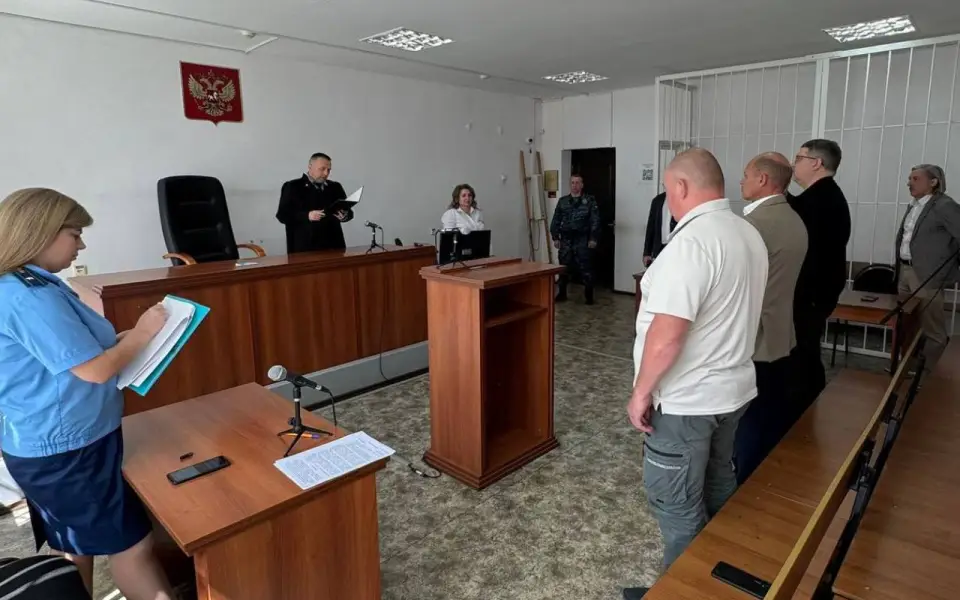 Суд оправдал экс-министра здравоохранения Тамбовской области Алексея Овчинникова по делу о незаконной охоте Суд оправдал экс-министра здравоохранения Тамбовской области Алексея Овчинникова по делу о незаконной охоте