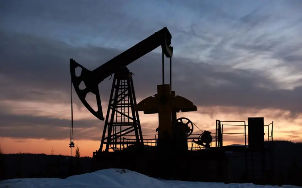 Топливные компании из Тюмени погрязли в миллиардных долгах: нефтебазу «Промойла» продают за 462 млн Топливные компании из Тюмени погрязли в миллиардных долгах: нефтебазу «Промойла» продают за 462 млн