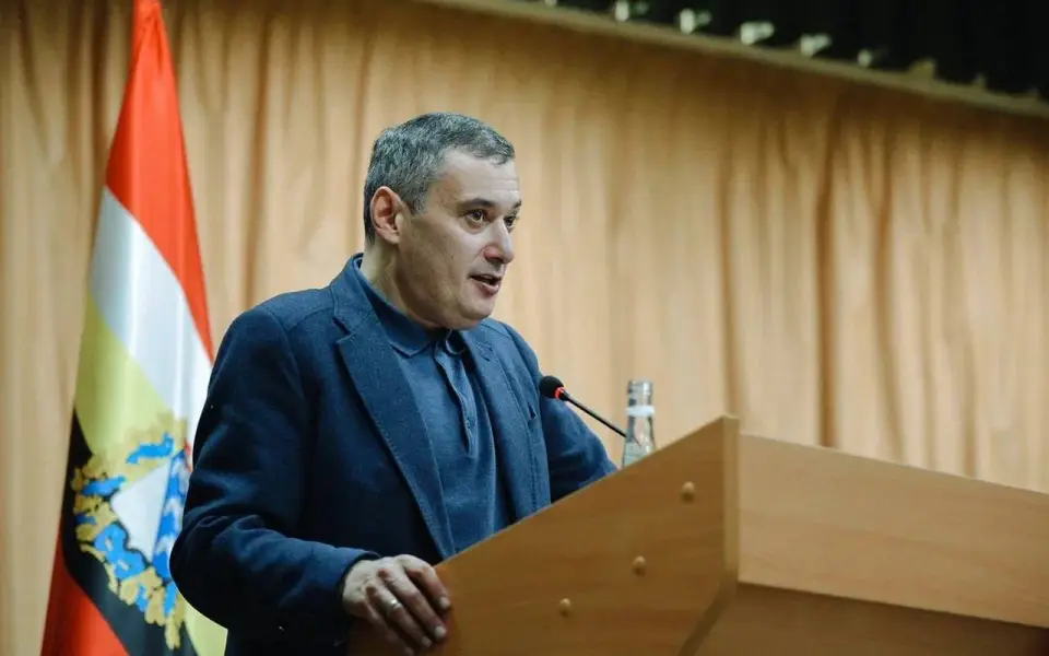 Хинштейн публично пристыдил губернатора Запорожской области Балицкого за оскорбление курян Хинштейн публично пристыдил губернатора Запорожской области Балицкого за оскорбление курян