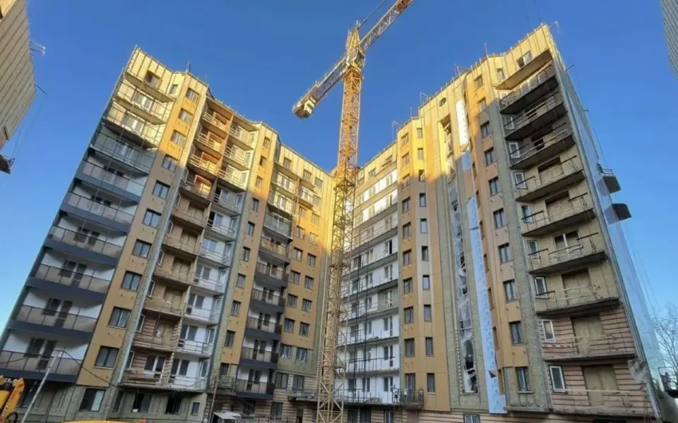 Почти 40 многоквартирных домов введут в эксплуатацию в Орловской области до 2028 года Почти 40 многоквартирных домов введут в эксплуатацию в Орловской области до 2028 года