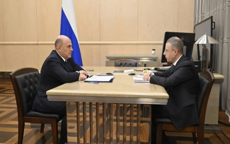 Мишустин поручил ФАС держать на постоянном контроле цены на соцтовары, лекарства и тарифы ЖКХ