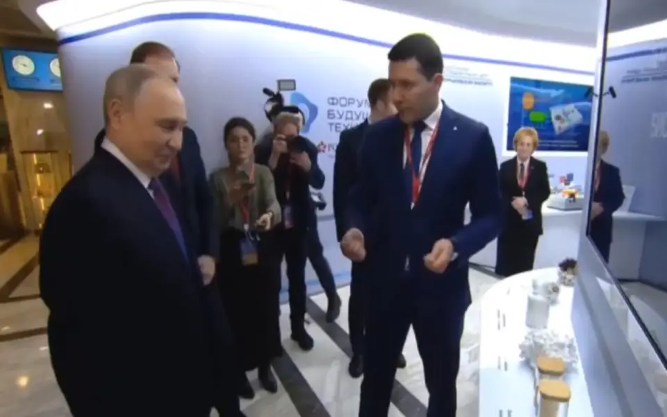 ЭФКО продемонстрировала Путину первые образцы биотехнологического какао-масло