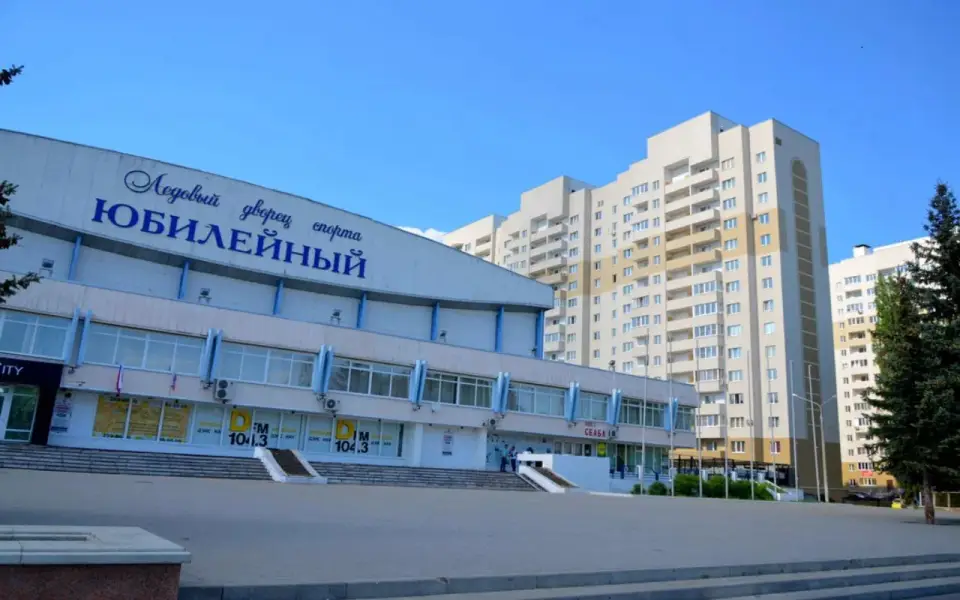 Капремонт воронежского ДС «Юбилейный» вновь доверили компании «Стройгрупп» Капремонт воронежского ДС «Юбилейный» вновь доверили компании «Стройгрупп»