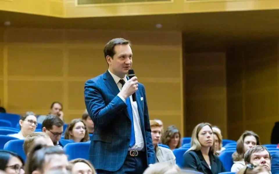 Минэнерго запустило цикл семинаров об ИИ в российском ТЭК Минэнерго запустило цикл семинаров об ИИ в российском ТЭК
