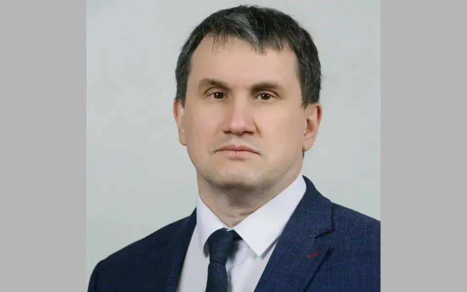 «Деньги дает государство, оно и вправе диктовать правила»: министр здравоохранения Воронежской области Игорь Банин рассказал о слабых местах медотрасли «Деньги дает государство, оно и вправе диктовать правила»: министр здравоохранения Воронежской области Игорь Банин рассказал о слабых местах медотрасли