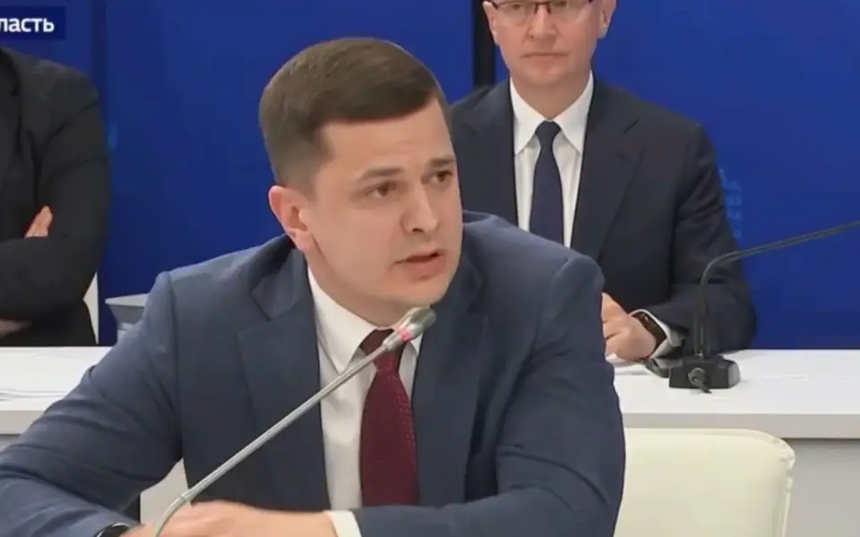 Путин поддержал задумку мэра Ельца не доводить ОКН до критического состояния ради льгот на реставрацию Путин поддержал задумку мэра Ельца не доводить ОКН до критического состояния ради льгот на реставрацию