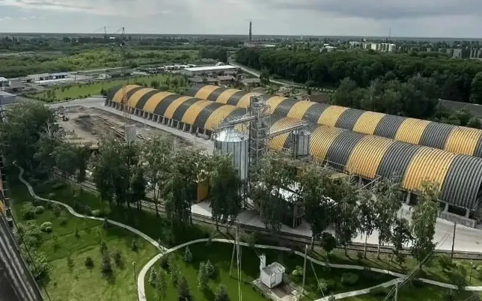 Прокуратура заблокировала сделки с землей крупнейшего поставщика зерна в Черноземье из Липецкой области Прокуратура заблокировала сделки с землей крупнейшего поставщика зерна в Черноземье из Липецкой области