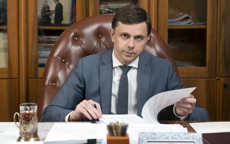 Глав районов на Орловщине будут выбирать из кандидатур, внесенных губернатором Клычковым Глав районов на Орловщине будут выбирать из кандидатур, внесенных губернатором Клычковым
