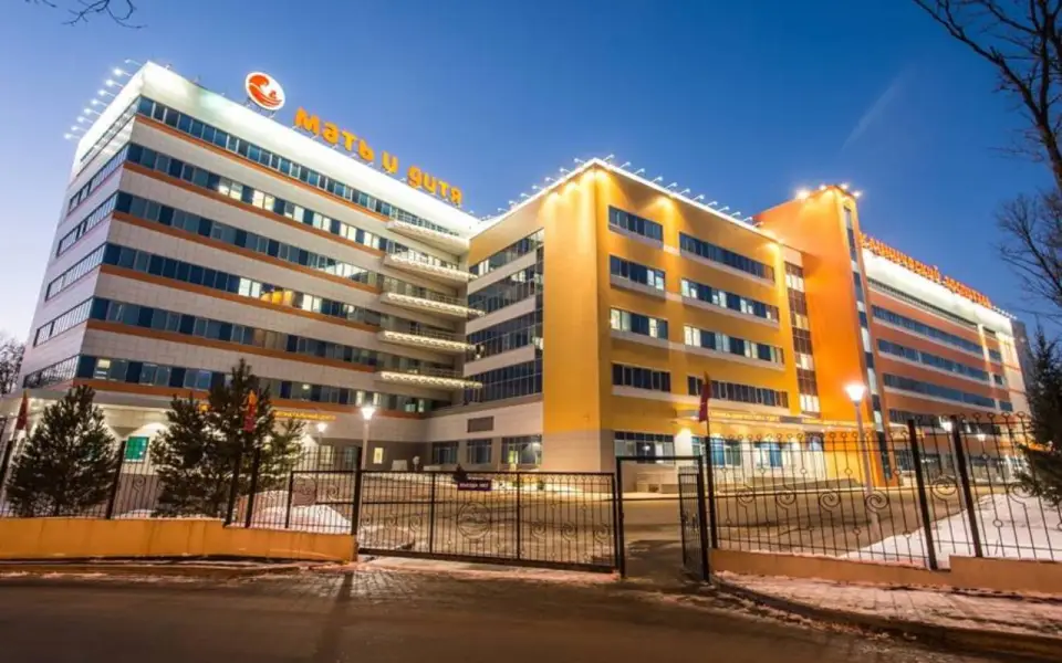 МДМГ покупает новосибирскую сеть клиник «Здравица» за 900 млн рублей МДМГ покупает новосибирскую сеть клиник «Здравица» за 900 млн рублей