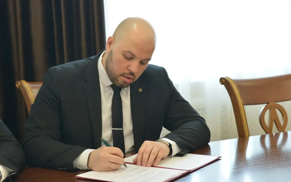 Евгений Чирков стал временно исполняющим обязанности мэра Нововоронежа Евгений Чирков стал временно исполняющим обязанности мэра Нововоронежа