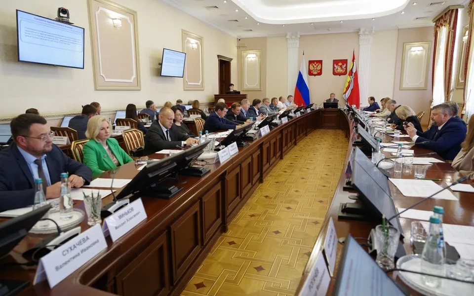 Воронежские власти готовятся внедрять ИИ в региональное управление Воронежские власти готовятся внедрять ИИ в региональное управление