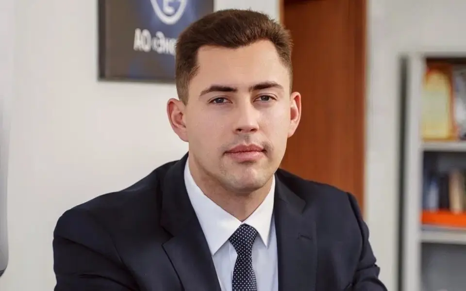 Треть миллиарда в 30 лет: почему на счетах молодого лидера липецких единороссов лежит неприличная сумма Треть миллиарда в 30 лет: почему на счетах молодого лидера липецких единороссов лежит неприличная сумма