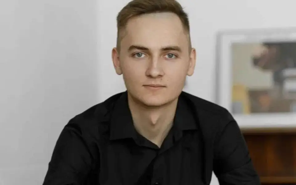 Кандидат в облдуму Валерий Солопов оставил должность гендиректора «Тамбовагропромхимии» Кандидат в облдуму Валерий Солопов оставил должность гендиректора «Тамбовагропромхимии»