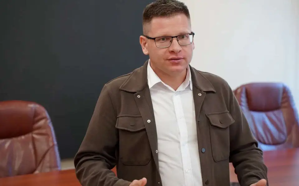 Победитель «Губернаторского резерва» Роман Комов возглавил курский Дворец молодежи
