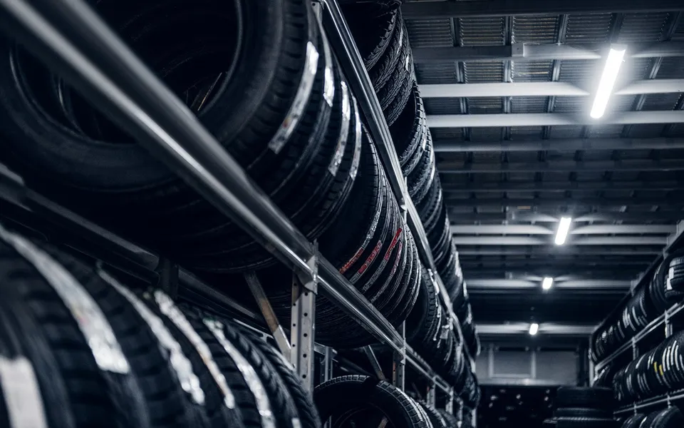 Pirelli вновь подала иск к Курской таможне на 79,4 млн рублей Pirelli вновь подала иск к Курской таможне на 79,4 млн рублей
