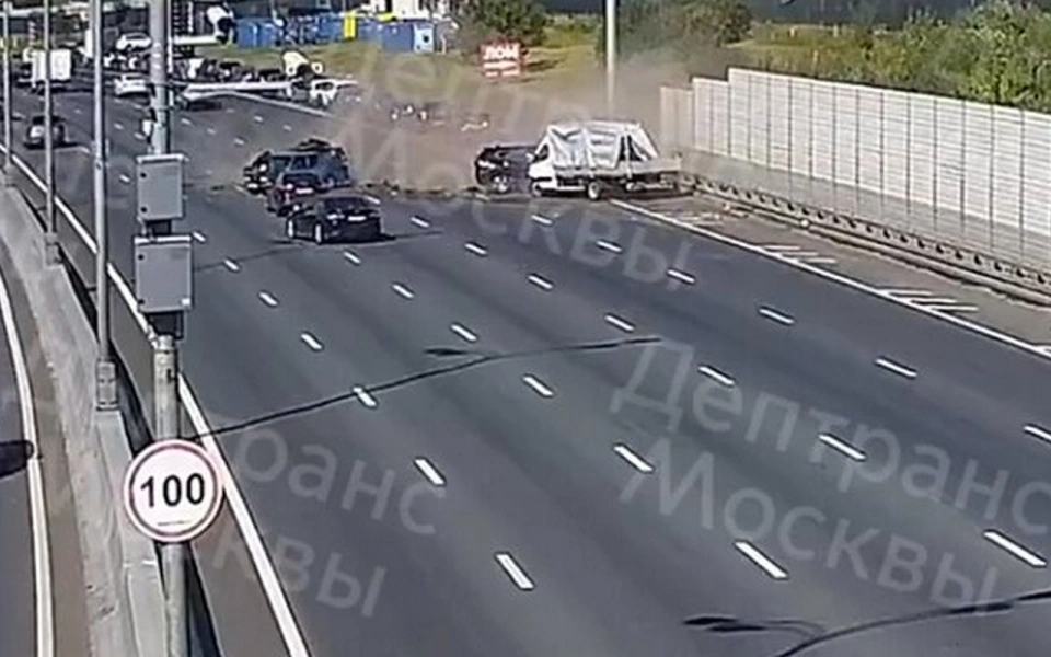 Топливный ажиотаж обостряет риски аварийности на дорогах ЦФО Топливный ажиотаж обостряет риски аварийности на дорогах ЦФО