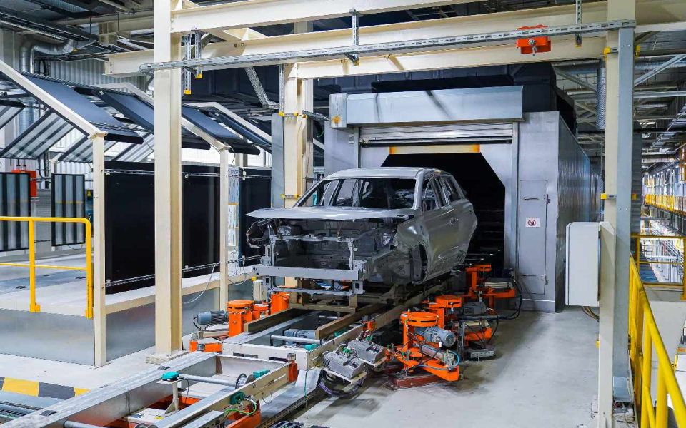 Калужский автозавод Tenet временно приостановил производство из-за падения обломков БПЛА Калужский автозавод Tenet временно приостановил производство из-за падения обломков БПЛА