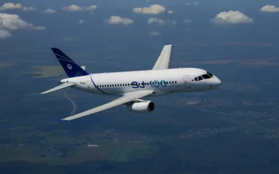 Росавиация увеличила срок службы Superjet 100 с 15 до 20 лет